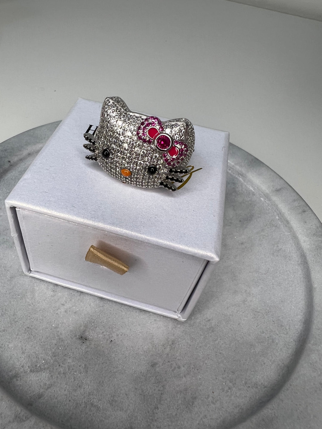 Kitty Lover Diamond Ring